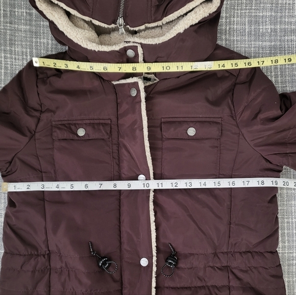 LEVI'S Quilted Puffer Coat Jacket Sherpa Hood and Trim Burgundy Women's M - Picture 5 of 16